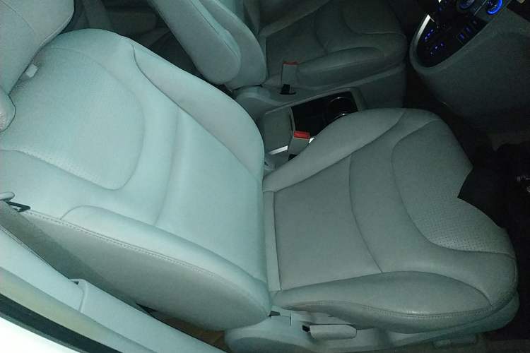 Used Luxgen Great 7 MPV 2013 2.0T Luxury Model