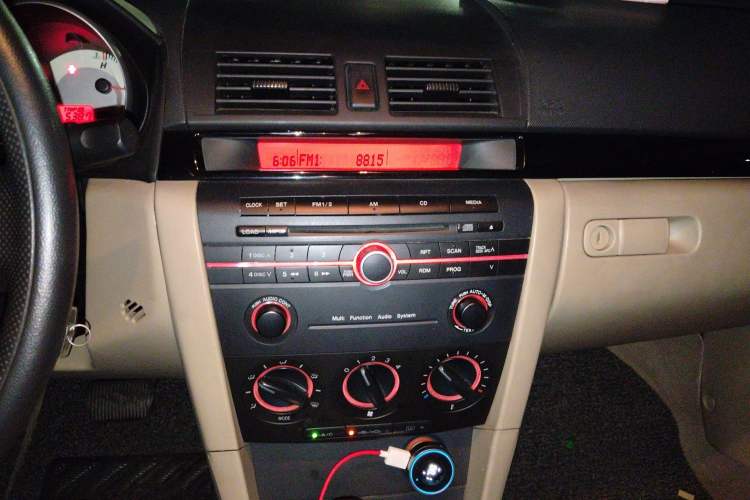 Used Mazda 3 2010 1.6L Automatic Classic Stylish Version Audio And AC Panel