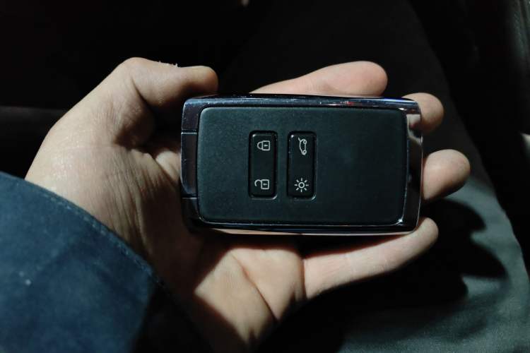 Used Renault Koleos 2017 2.0L Two-Wheel Drive Luxury Edition