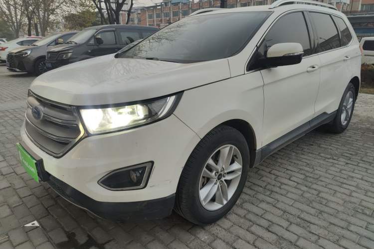 Used Ford Edge 2015 2.0T GTDi Two-Wheel-Drive Platinum Edition
