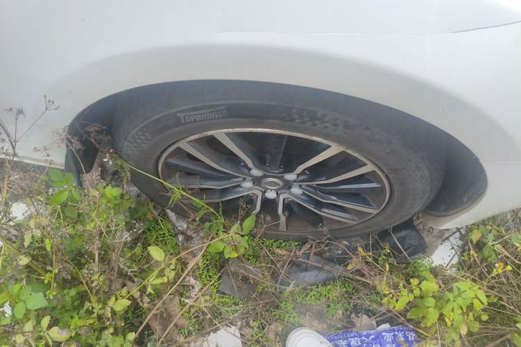 Used Volvo V40 2017 T3 Zhiyi Edition Right Front Wheel Hub