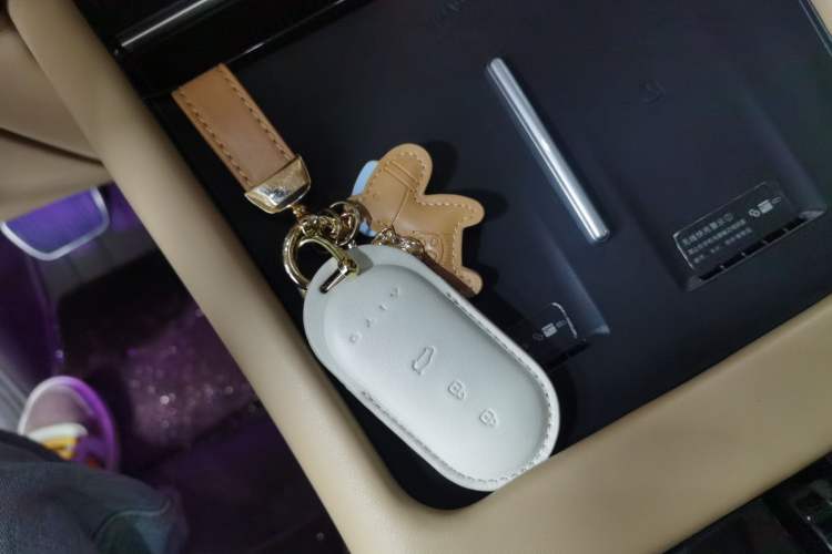 Used Hima AITO M7 2024 1.5T Intelligent Driving 4WD Ultra Version 6 Seats
