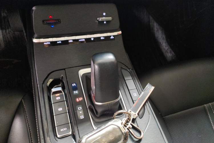 Used Wuling Victory 2020 1.5T CVT Flagship Edition Gear Lever