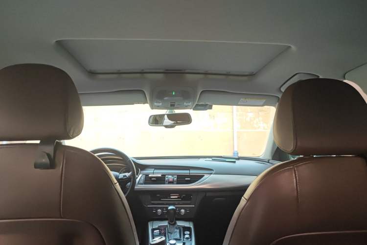 Used Audi A6L 2018 30th Anniversary Edition 35 TFSI Fashion Model
