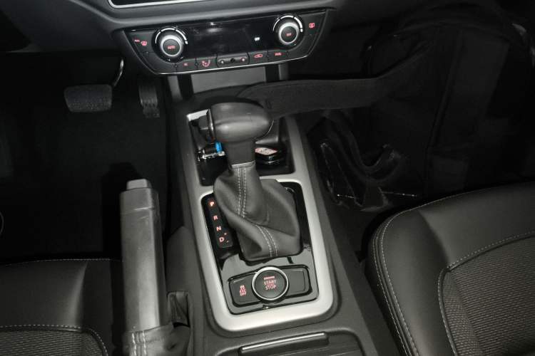 Used Qoros 3 2016 Sedan 1.6L Automatic Zhiyue Model
