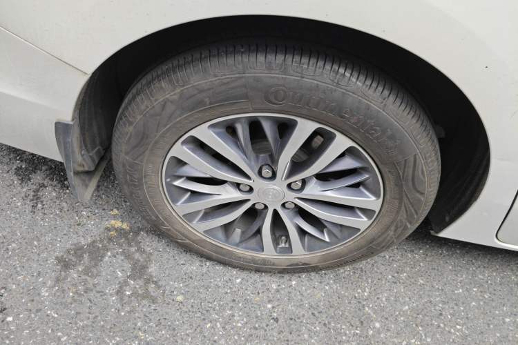 Used Buick GL8 2021 ES Land Cruiser 653T Luxury Edition