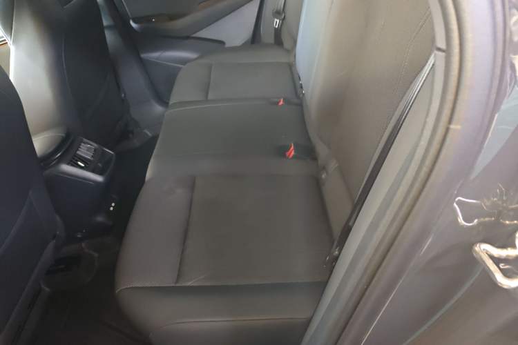 Used Volkswagen ID.UNYX 2024 Pro Long-Range Version