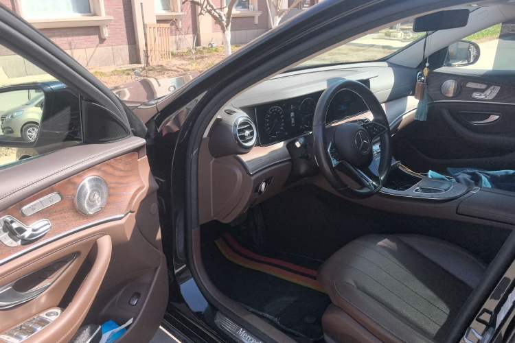 Used Mercedes-Benz E-Class 2023 E 300 L Luxury Model
