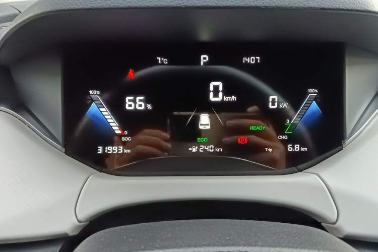 Used Bestune NAT 2023 PRO Comfortable Travel Battery-Swap Version 401km