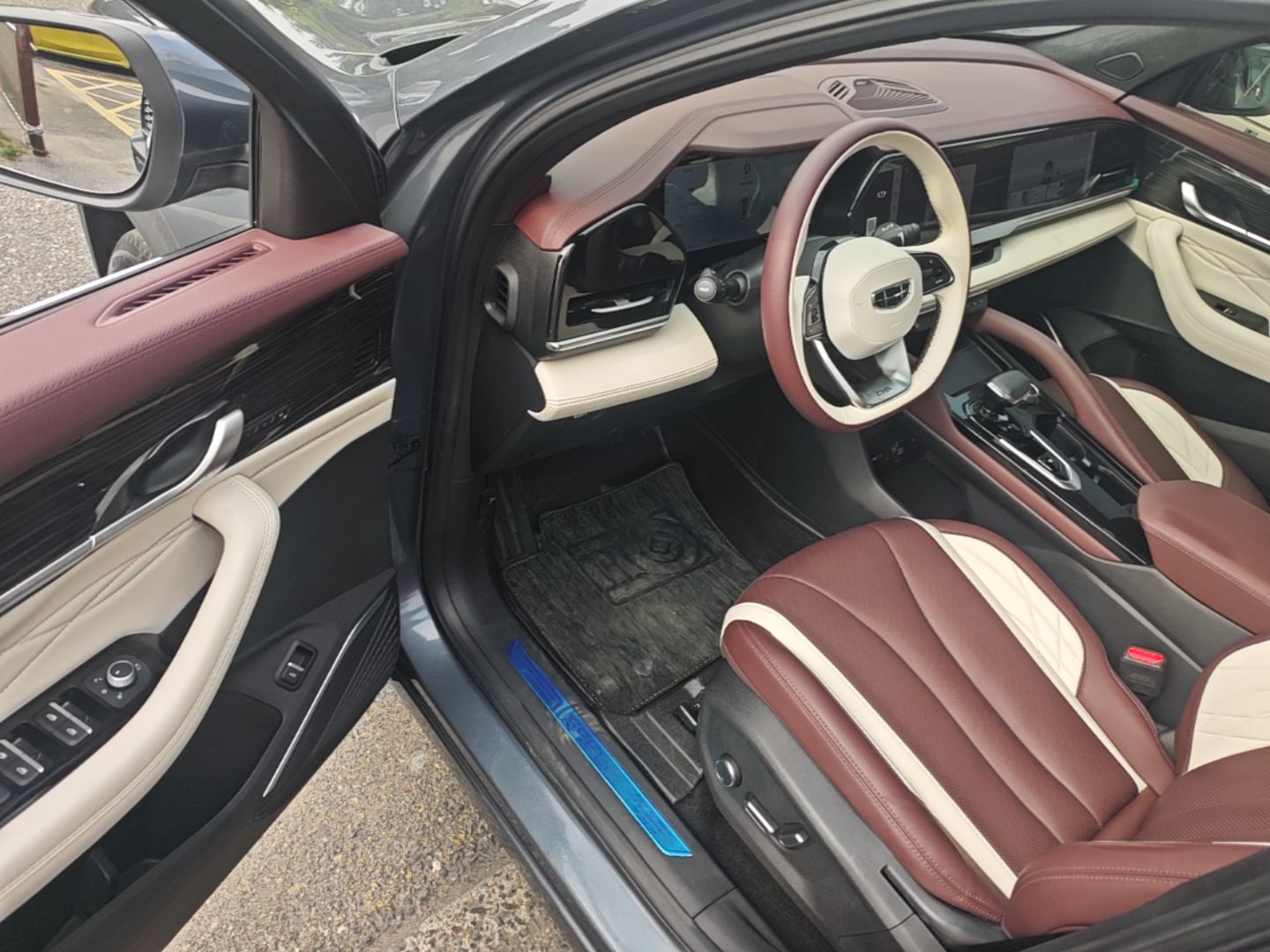 Geely Auto Monjaro L 2024 2.0TD High-Power Automatic Two-Wheel Drive Yunqi Version — снимка 18
