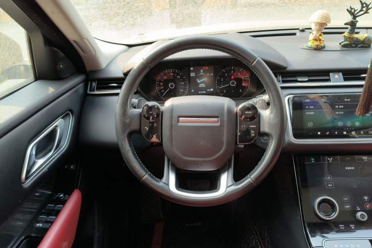 Used Land Rover Range Velar 2018 P250 S Steering Wheel