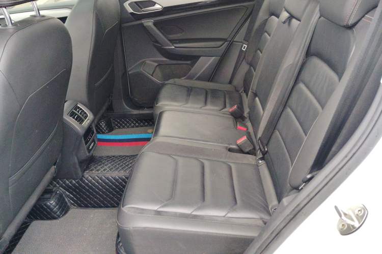 Used Volkswagen Tayron 2020 280TSI Two-Wheel Drive Luxury Connect Edition
