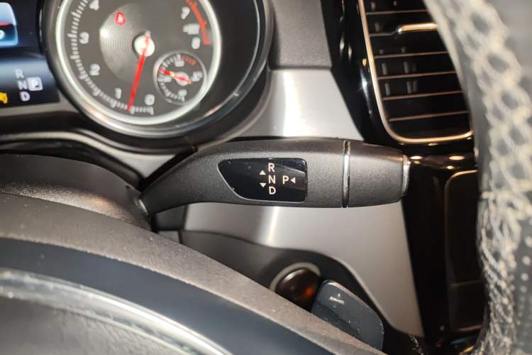 Used Mercedes-Benz GLE Coupe 2015 GLE 320 4MATIC Coupe SUV
