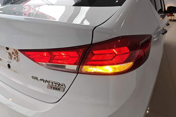 Used Hyundai Elantra (6th Generation / Lingdong) 2019 1.4T Dual-Clutch Xuan Dong · Dynamic Model