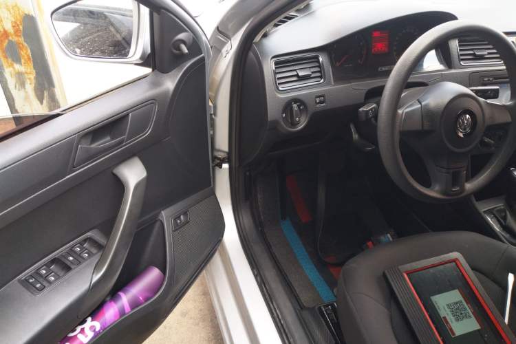 Used Volkswagen Santana 2015 1.6L Automatic Fashion Edition
