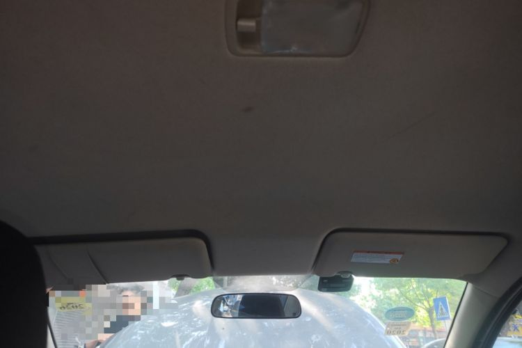 Used Nissan Livina 2013 1.6XE CVT Comfort Edition Headliner