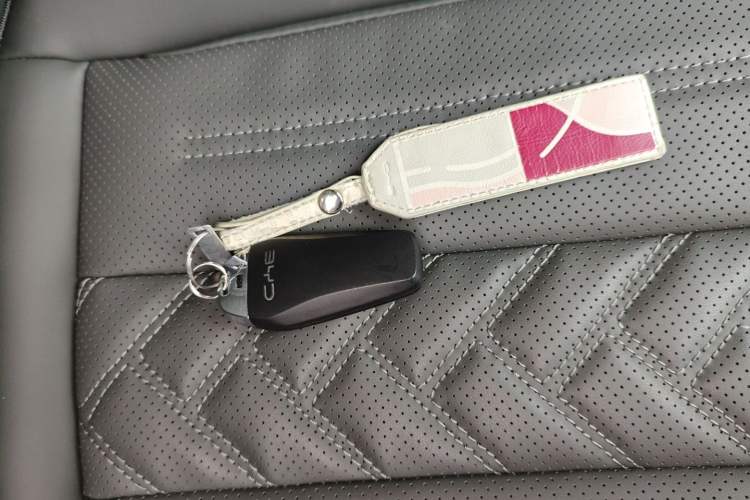 Used BYD Song L DM-i 2025 Intelligent Driving Version 160 km Excellence Edition
