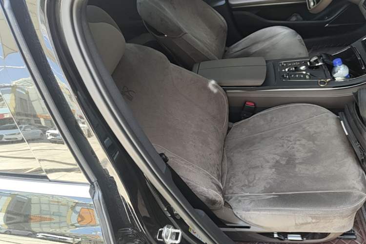 Used BYD Han 2023 EV Champion Edition 506KM Front-Wheel-Drive Premium Model
