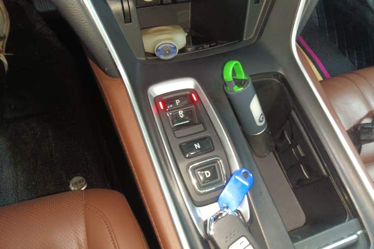 Used Honda Inspire 2019 Rui·Hybrid 2.0L Jing Shang Edition China VI Gear Lever