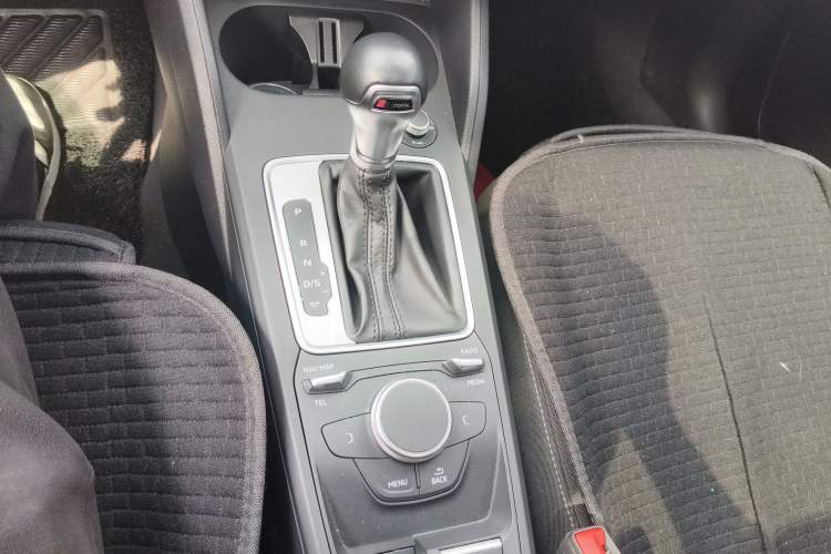 Used Audi Q2L 2021 35 TFSI Progressive Dynamic Edition
