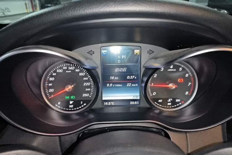 Used Mercedes-Benz C-Class 2016 C 200 Sport Edition Instrument Cluster