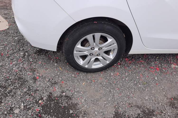 Used Chevrolet Lova RV 2016 1.5L Automatic Smart Drive Edition
