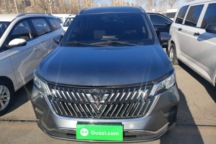 Used Wuling Jiachen 2022 1.5L Manual Light Comfort Edition

