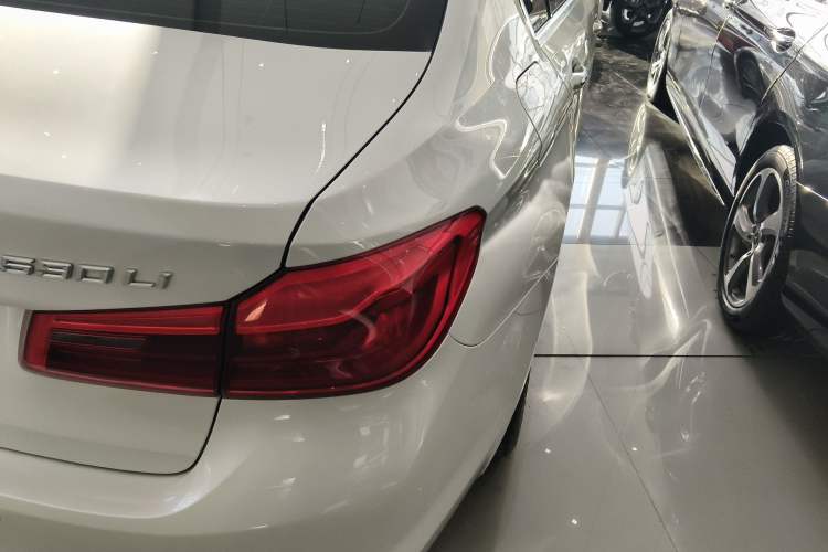 Used BMW 5 Series 2018 Revised Version 530Li Leading Edition Luxury Package
