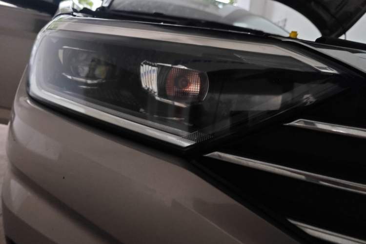 Used Volkswagen Sagitar 2019 200TSI DSG Comfort Version China VI Standard