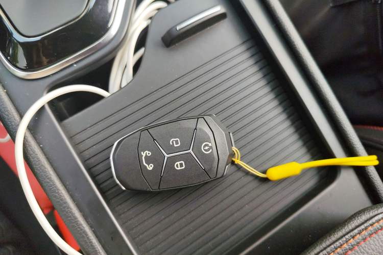 Used Lynk & Co 02 2018 1.5T DCT Two-Wheel Drive Pro Version China V Emission Standard