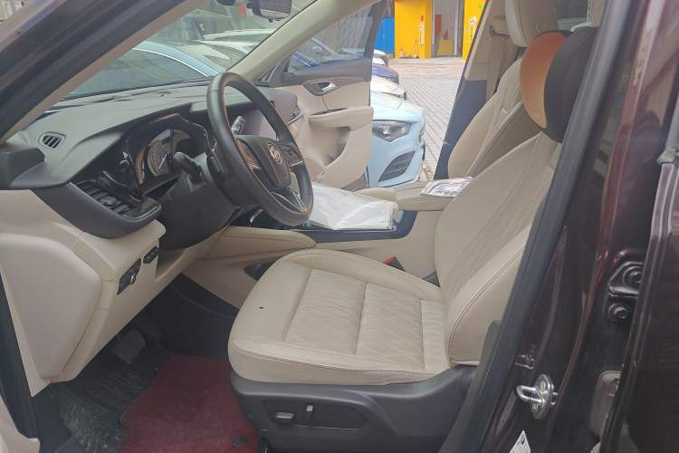 Used Buick Envision 2022 Encore Plus Avenir Aivia 7-Seater Edition
