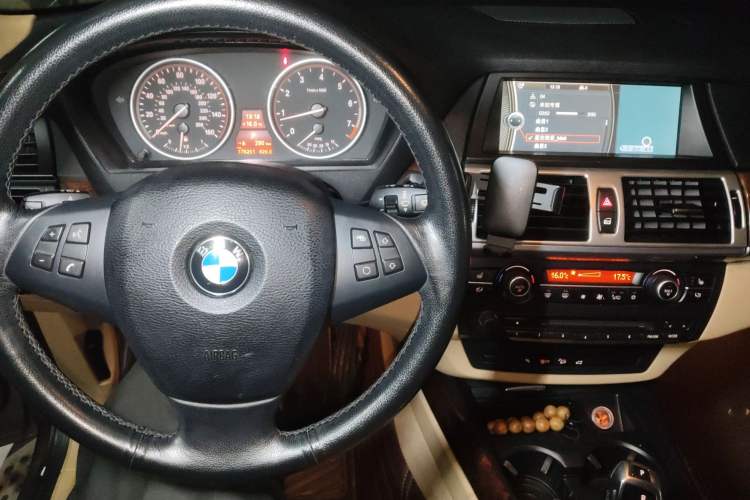 Used BMW X5 2011 xDrive35i U.S. specification