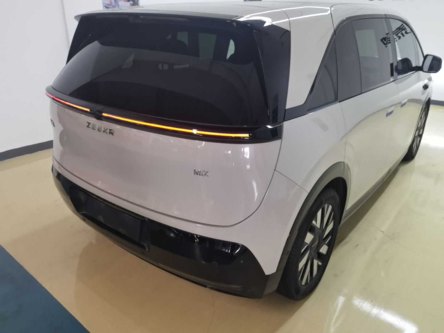 Zeekr MIX 2025 Long-Range Intelligent Driving Edition — снимка 6