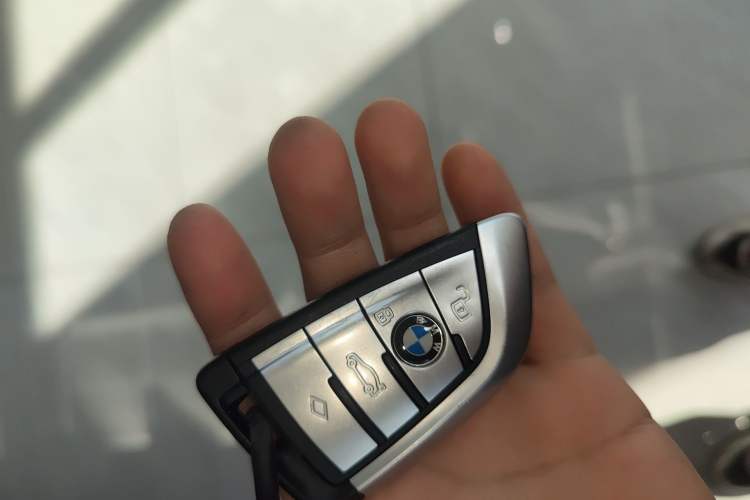 Used BMW X5 2022 Restyled xDrive 40Li M Sport Package Interior 1