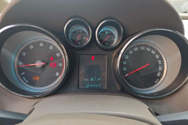 Used Buick GT 2013 GT 1.6L Manual Entry-Level Model