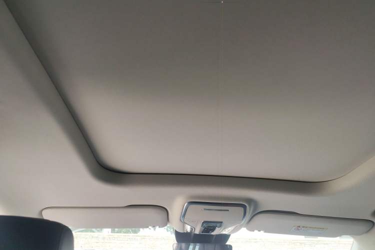 Used Hongqi HS7 PHEV 2024 2.0T PHEV Four-Wheel Drive Flagship Edition 7 Seats Headliner