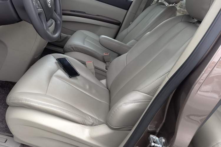 Used Buick GL8 2018 28T Comfort Model China VI Standard