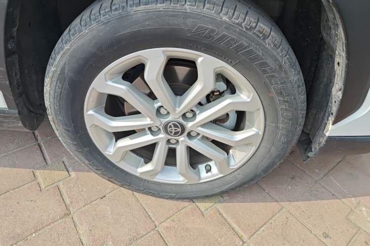 Used Toyota FRONTLANDER 2023 2.0L CVT Elite Edition