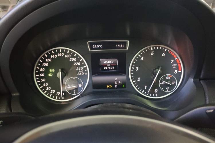 Used Mercedes-Benz A-Class 2013 A 180 Fashion Model Instrument Cluster