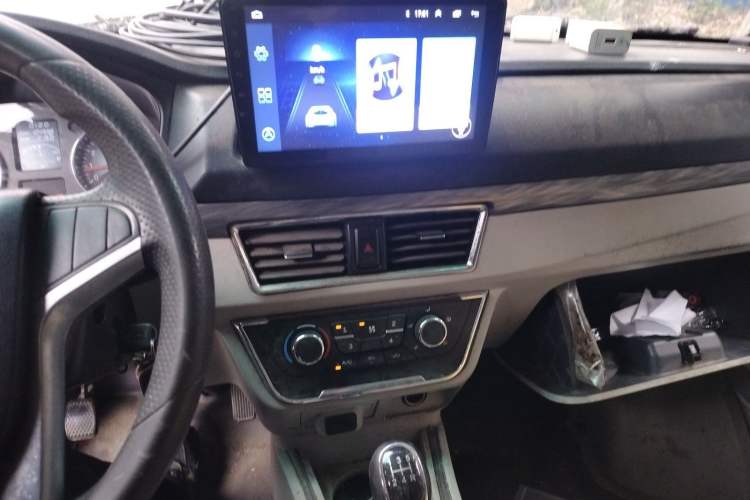 Used Jinbei New Hiace X30L 2019 1.5L Wealth Edition China VI SWC15M
