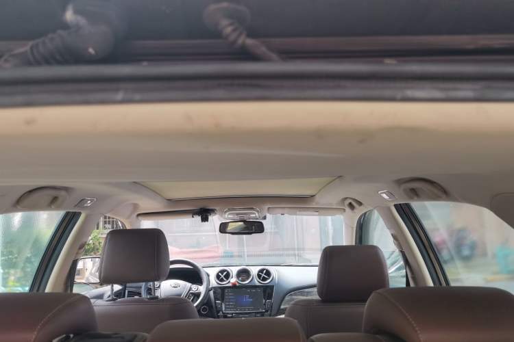 Used BYD S7 2016 2.0T Automatic Flagship Plus Headliner