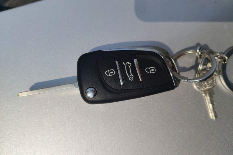 Used Peugeot 308 2012 1.6L Automatic Fashion Edition
