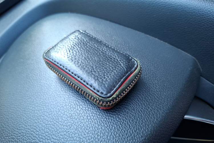 Used Hyundai Santa Fe 2013 Revised Version 2.4L Automatic All-Wheel Drive Smart Type Vehicle Key