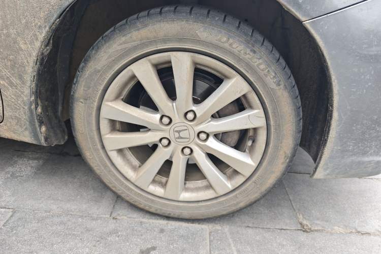 Used Honda Civic 2013 10th Anniversary 1.8L Automatic Luxury Edition Right Front Wheel Hub