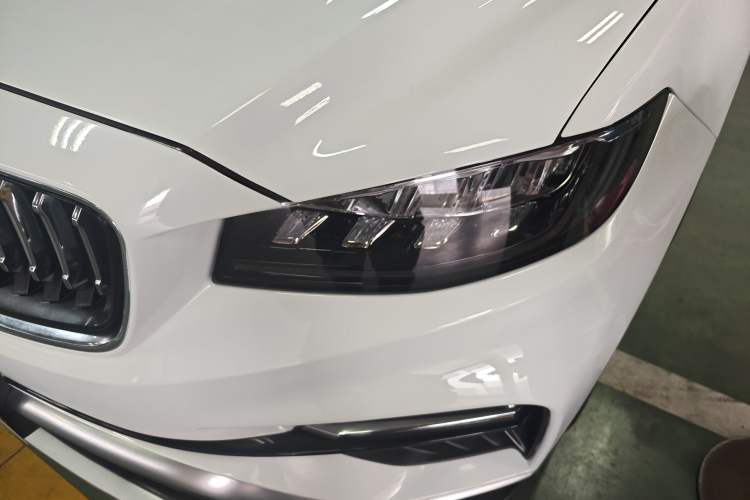 Used Geely Auto Emgrand X7 Sport 2022 1.8TD DCT Zhiya Trim