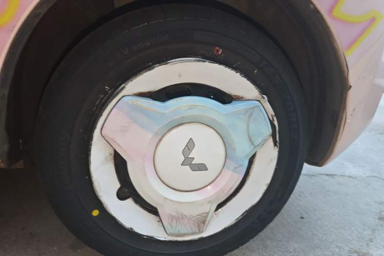 Used Wuling Hongguang MINIEV 2022 Macaron Fashion Model Lithium Iron Phosphate
