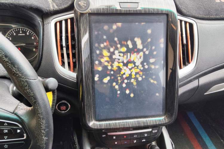 Used SWM X7 2016 1.5T Manual Luxury Edition 7 Seats