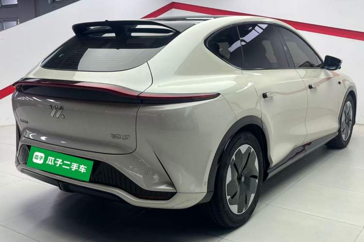 Used IM LS7 2023 77 kWh Urban Fit Pro Rear-Wheel Drive Version
