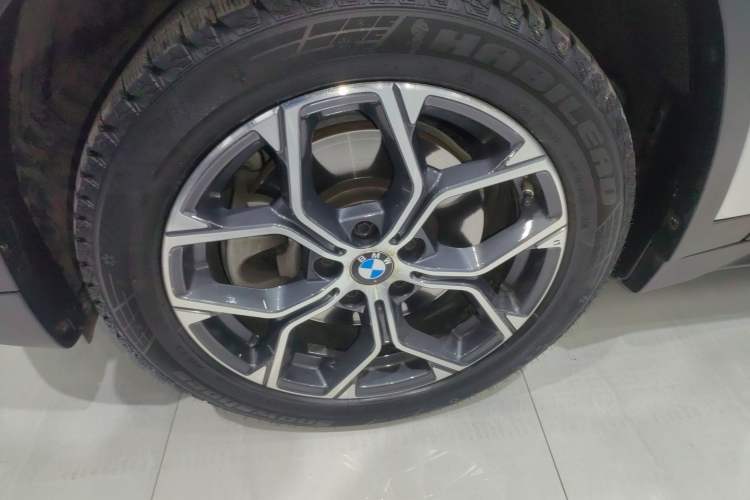 Used BMW X1 2021 Restyled sDrive25Li Leading Edition
