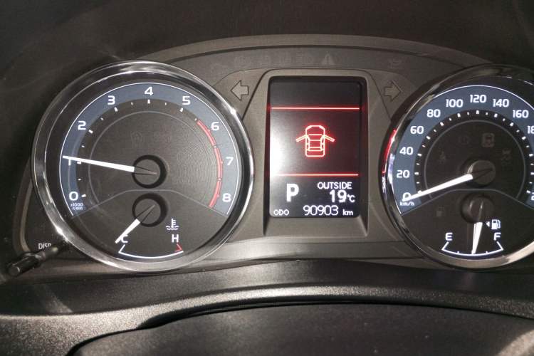 Used Toyota Corolla 2017 Revised Version 1.2T S-CVT GL-i Instrument Cluster